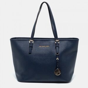 Michael Kors Jet Set Travel Leather Tote